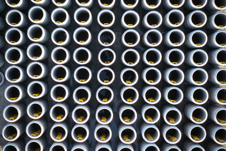 pipes-background (1)