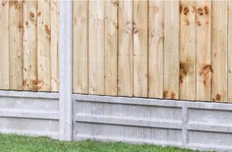Slotted-Posts-&-Gravel-Boards-2nd-339 (1)