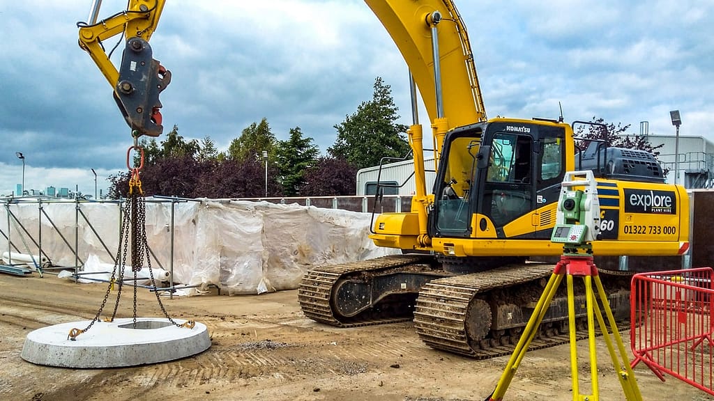 Jaguar-Land-Rover-Headquarters-Tracey-Concrete-Perfect-Base