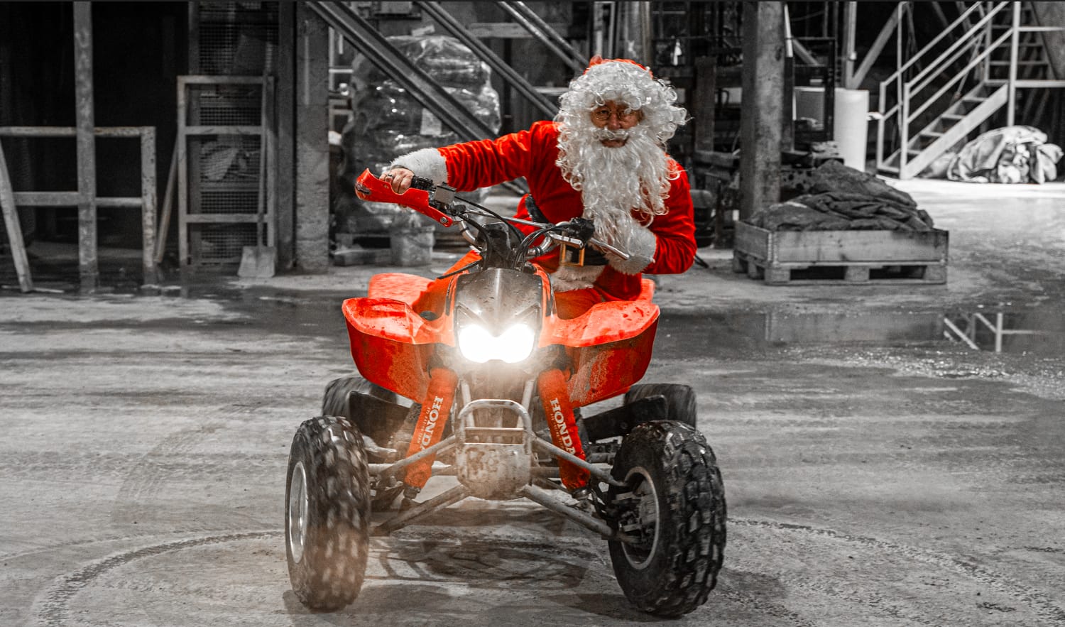 Tracey Concrete Santa